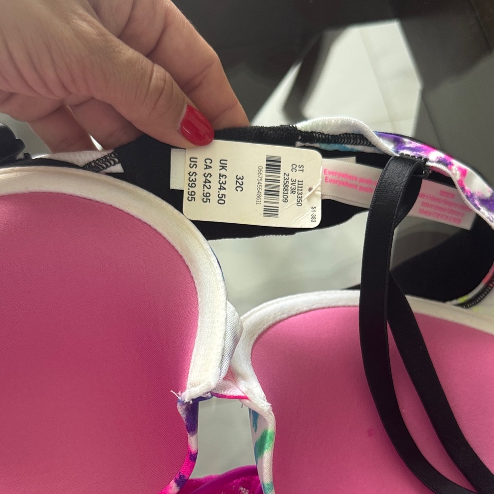 PINK Victoria's Secret bundle 4 Mixed Push-Up Bra Set - Hot Pink, Beige, Tie-Dye - Picture 6 of 9